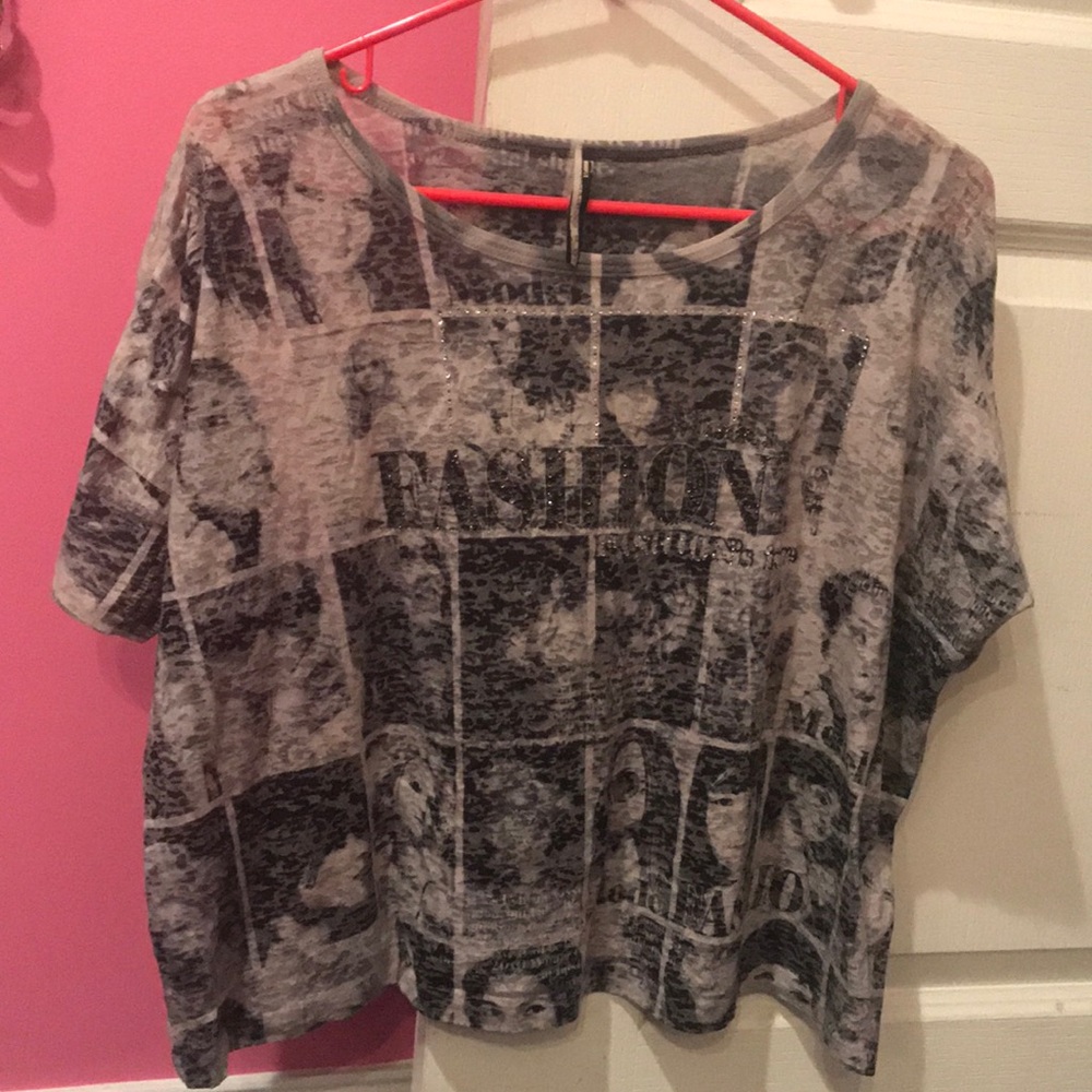 💰 FREE w purchase - fashion tee
